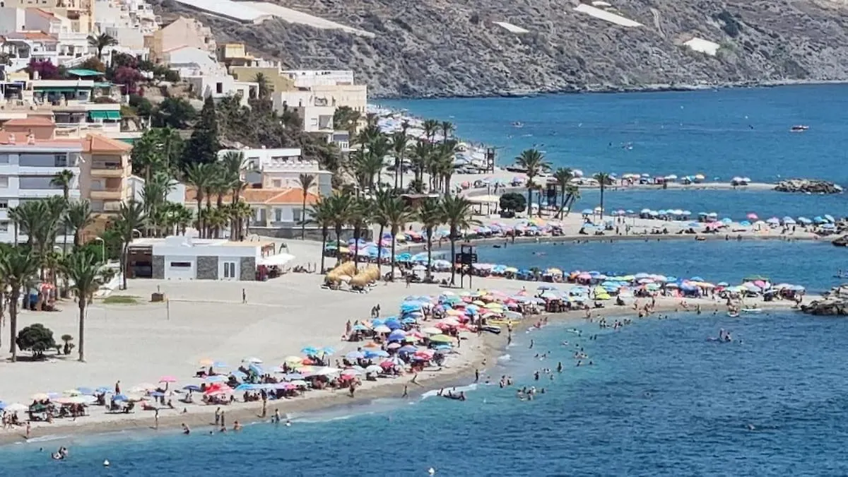 Tengerparti 2 Szobas Lakas كاستيل دي فيرو 0*,